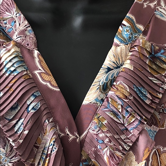 Chico's Elegant Floral Fabric in Brown and Blue - Picture 10 of 10